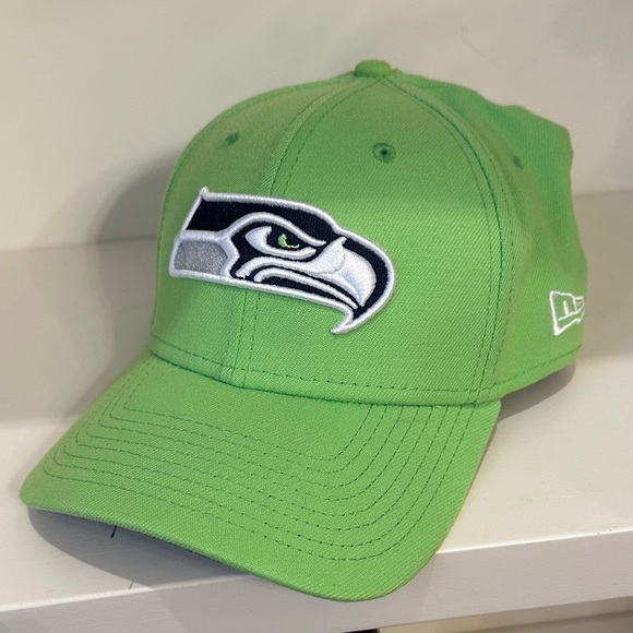 New Era Other - New Era Seattle Seahawks Cap with Embroidered Logo NWOT